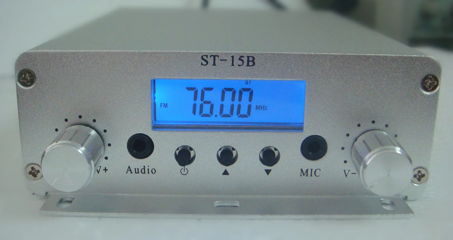 15W ST-15B V3 Stereo FM Transmission Transmitters 76-108/113MHz Small wireless audio transmitter only hos product image